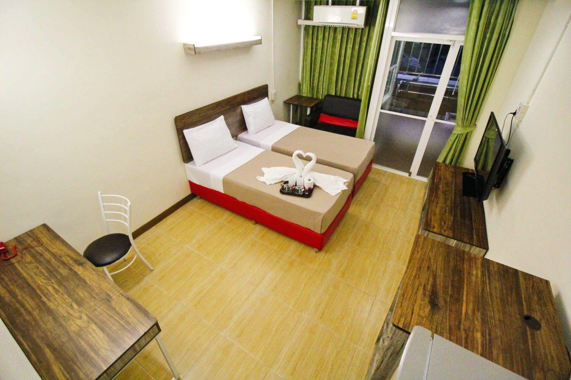 AC Sport Village Bangkok Exteriör bild